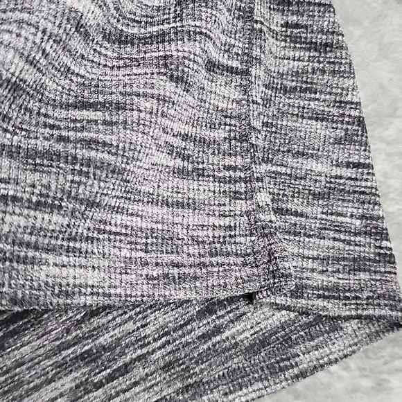 Prince & Fox Boys Long Sleeve Tshirt. Size Large. - Picture 5 of 5